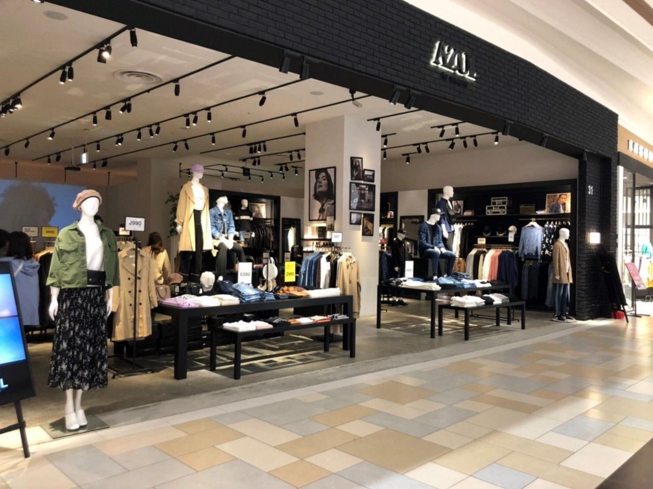 Azul By Moussy イオンモール苫小牧 株式会社エリオアパレルのアパレル 靴 アクセサリー ジュエリー その他 アルバイト パート