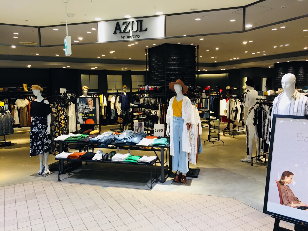 Azul By Moussy 札幌ピヴォ店 株式会社エリオアパレルのアパレル 靴 アクセサリー ジュエリー その他 アルバイト パート